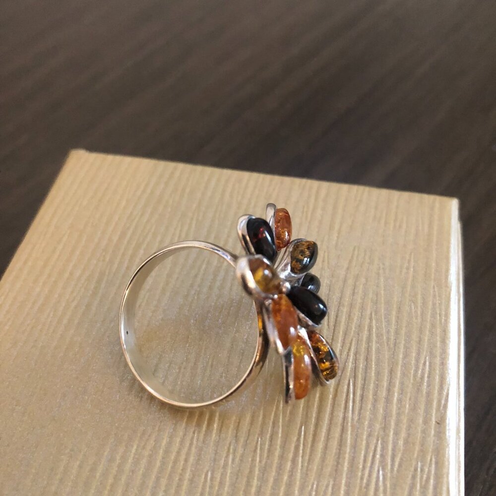 Sterling Silver Ring with Multi Amber Stones - Picture 9 of 12